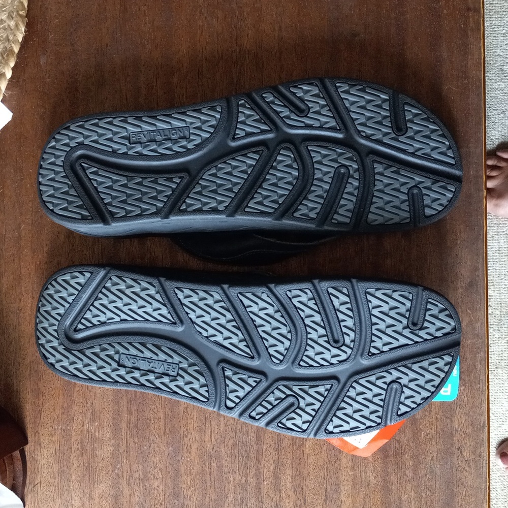 New Balance REVITALIGN RX Gray Flip Flops MENS SZ.12 - Picture 4 of 14